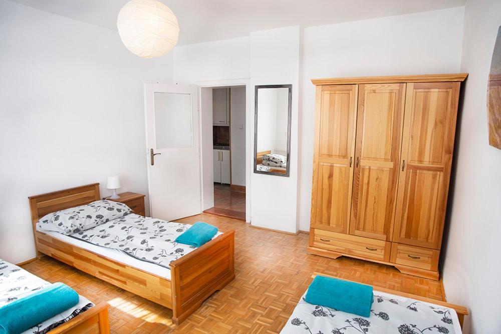 Apartamenty Chata Romana Щирк Экстерьер фото